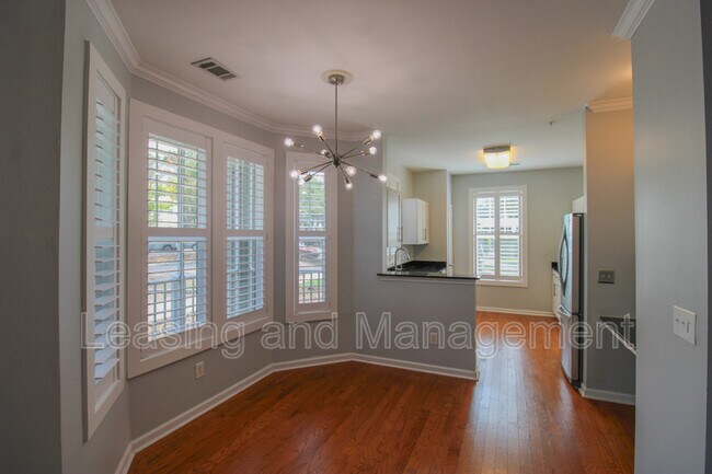 Building Photo - 130 River Landing Dr Unit 5111 Rental
