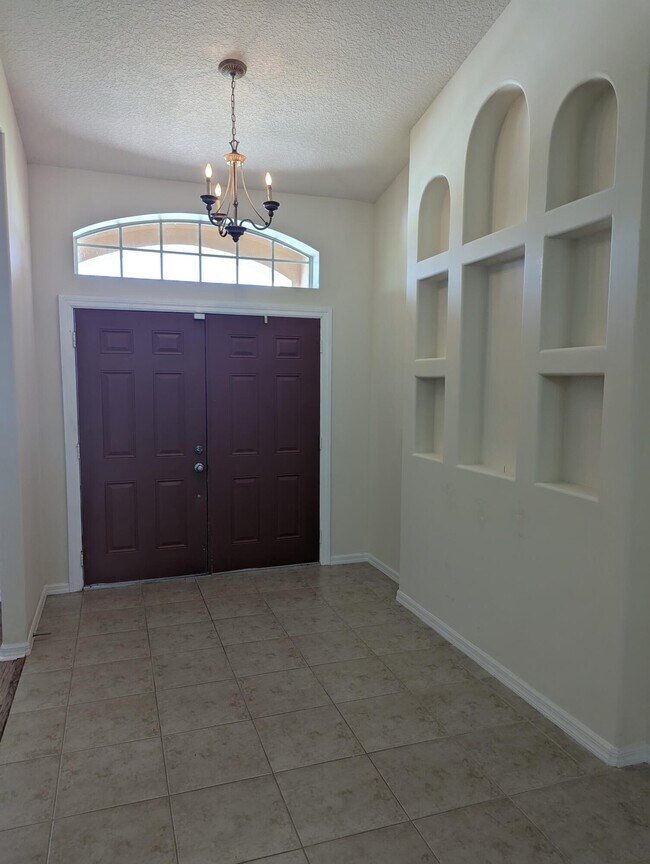 Photo - 411 SW Vista Lake Dr