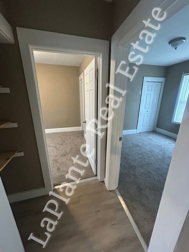 Photo - 2424 Airport Hwy Unit Lower