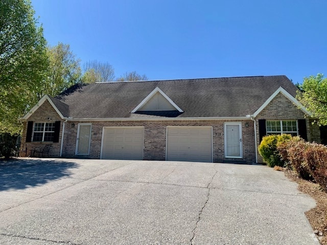 Building Photo - 711 Panther Creek Ct Unit 715 Panther Creek Ct Rental