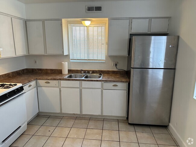 Kitchen - 3409 Thaxton Ave SE Rental