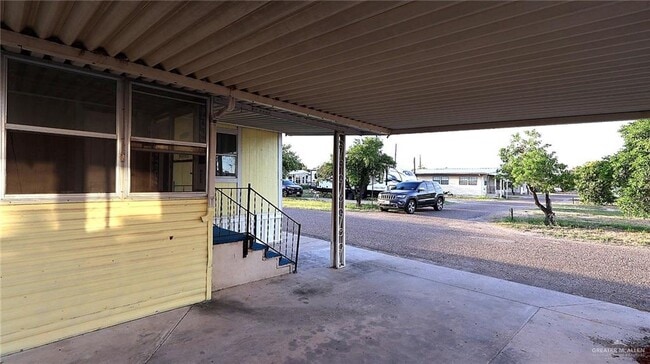 5005 E State Hwy 107