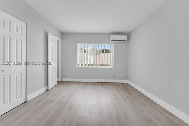Photo - 6647 SW 59th St Unit 202