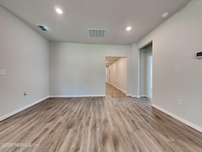 Photo - 8682 Kaye Ln