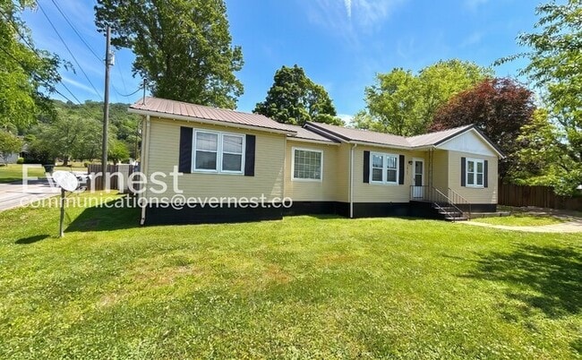 Photo - 5207 Evitt St