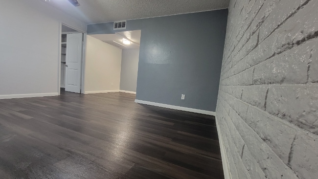 Photo - 1940 W University Dr Unit 101