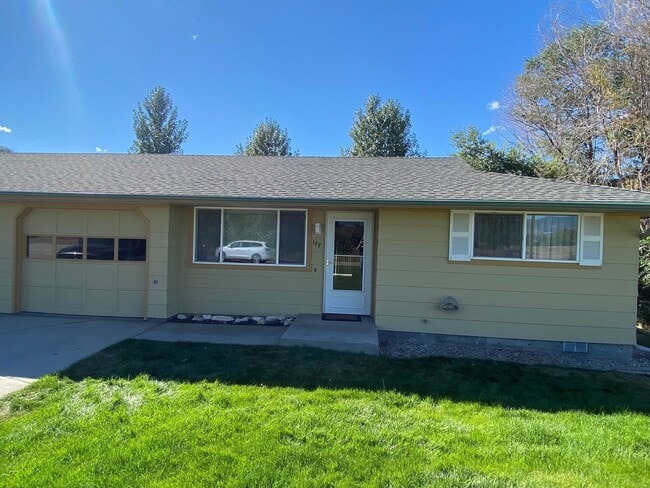 2 bed 1 bath in Hamilton - 2 bed 1 bath in Hamilton House