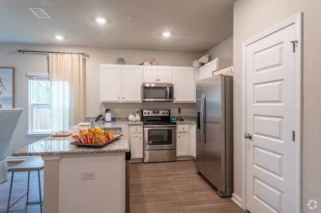 3BR, 2.5BA - 1437SF - Gulf Stream Townhomes