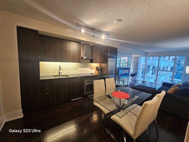 Photo - 1 Blue Jays Way Unit ID1320244P