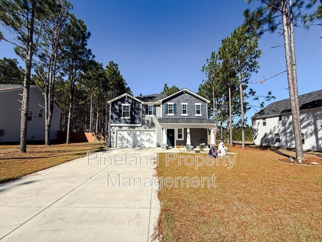 Building Photo - 245 Desert Cir