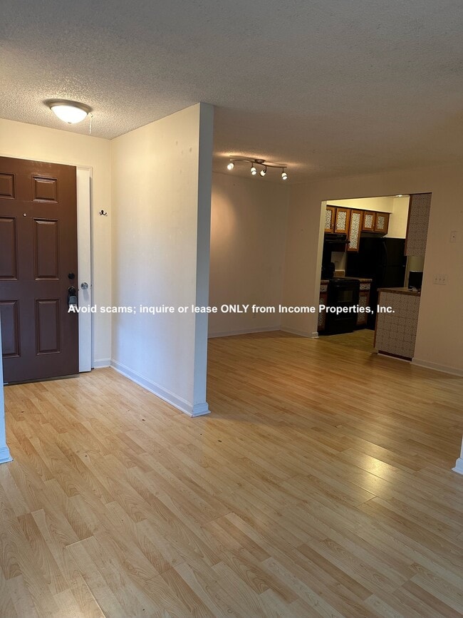 171 Brooke Castle Dr