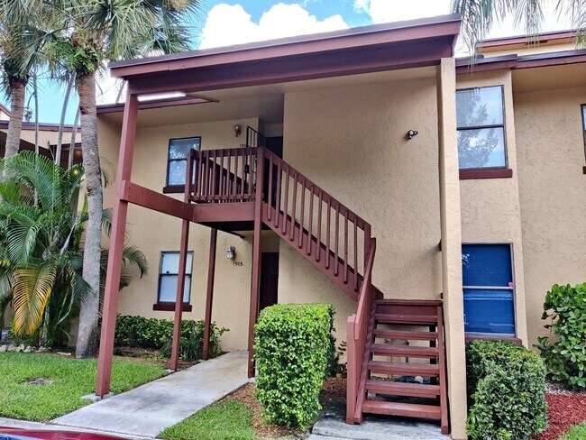 Photo - 1506 Lakeview Dr E Condo