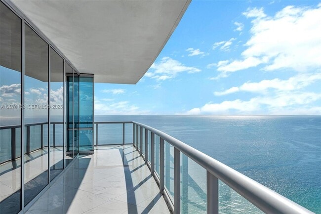 Photo - 17121 Collins Ave Unit 4201
