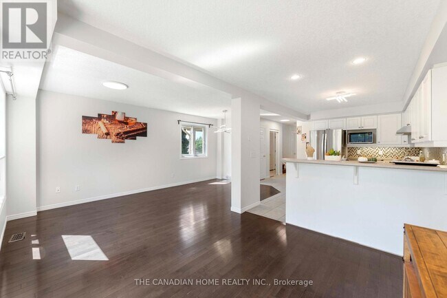 Photo - 500 Robert Ferrie Dr