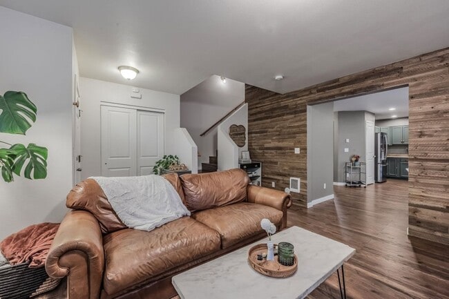 Photo - 3324 E Garrin Ct