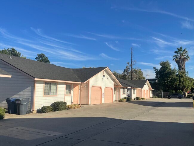 Photo - 245 Almond Ave Unit Village 1