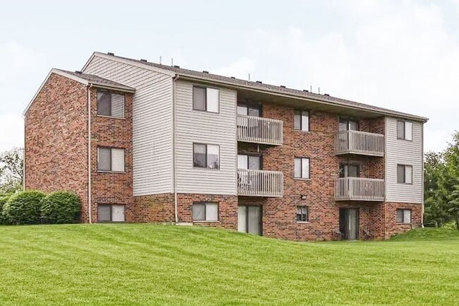 EAGLES POINT APARTMENTS