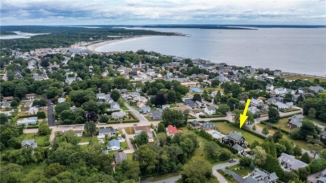 Photo - 7 Gibson Ave