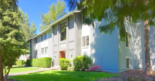 4629 W Lake Sammamish Pkwy SE
