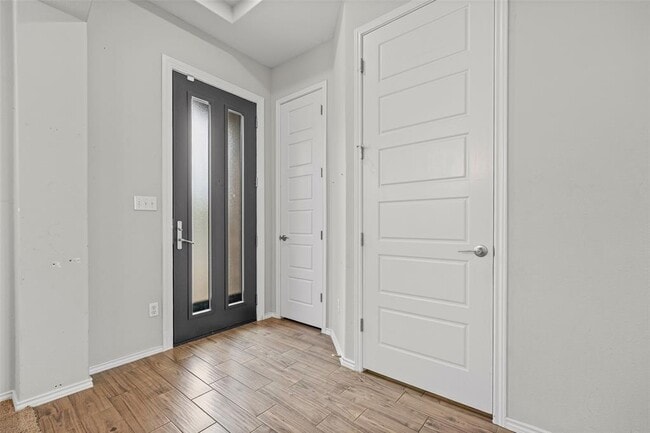 Photo - 17401 Silent Harbor Loop