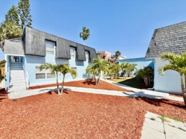 Photo - 14125 Palm St