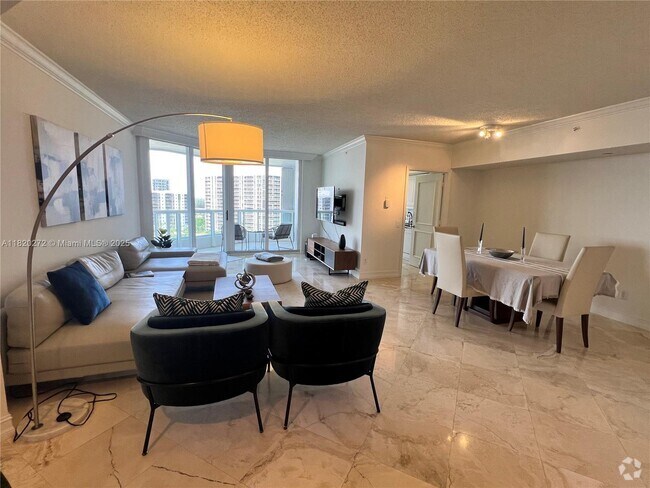 Building Photo - 21055 Yacht Club Dr Unit 1505 Rental