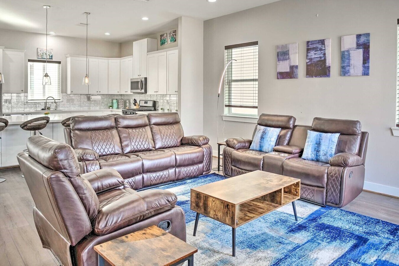 Photo - 6403 Bowling Green St