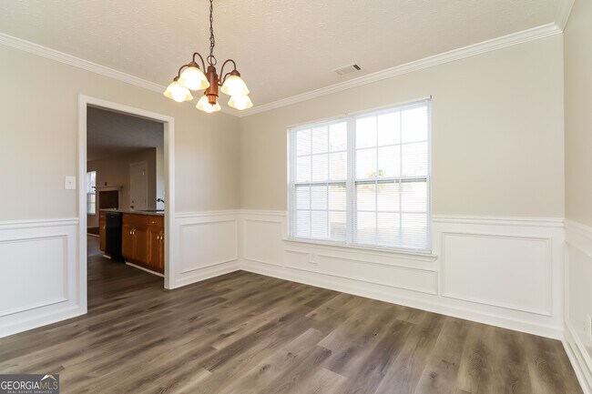 Photo - 400 Trinity Tr House