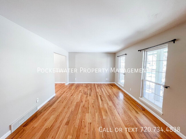 Photo - 1060 Ithaca Dr