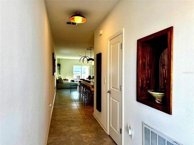 Photo - 3095 Armstrong Ave