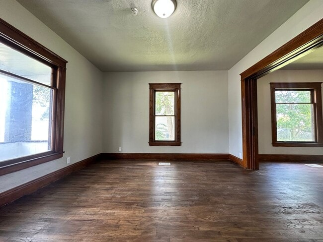 Photo - Four Bedroom House Available in Battle Creek!