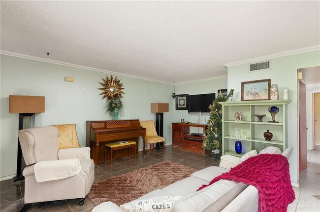 Photo - 10 Marinel Ln