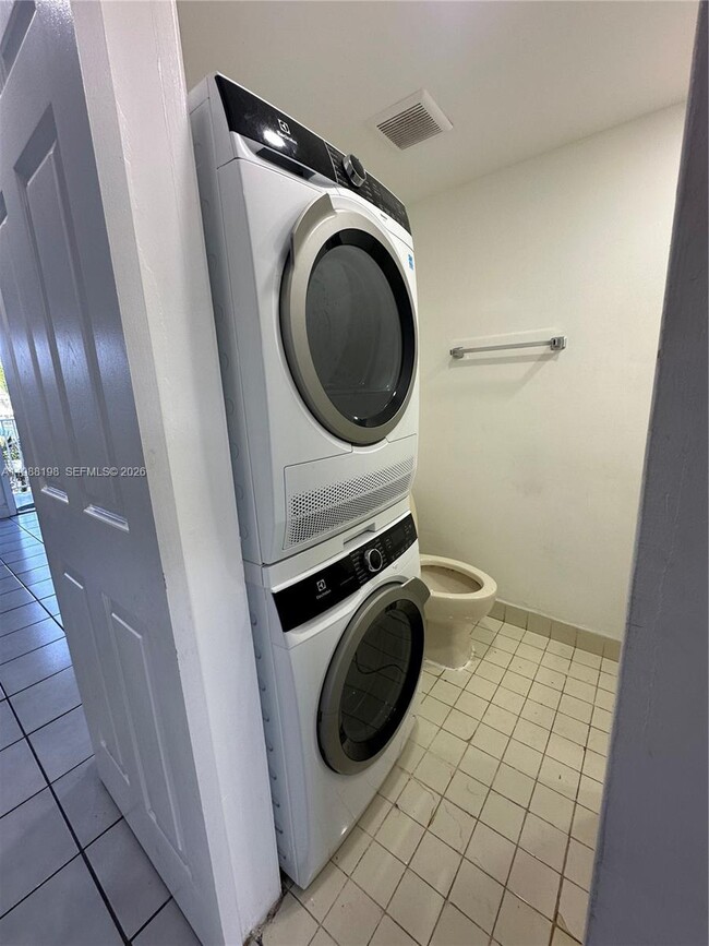 Photo - 7510 SW 152nd Ave Unit A208