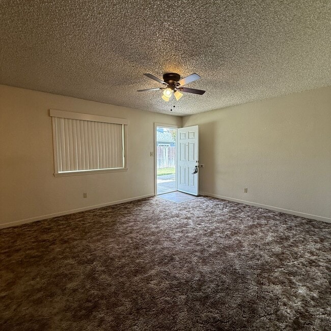 Photo - 2512 Standiford Ave Unit A