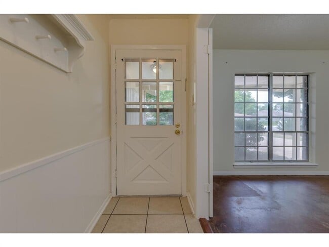 Photo - 3406 Norwood Hill Rd