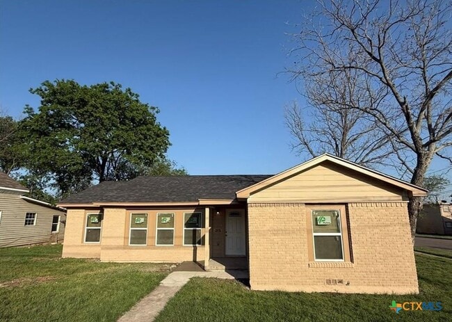 Photo - 1300 N 2nd St