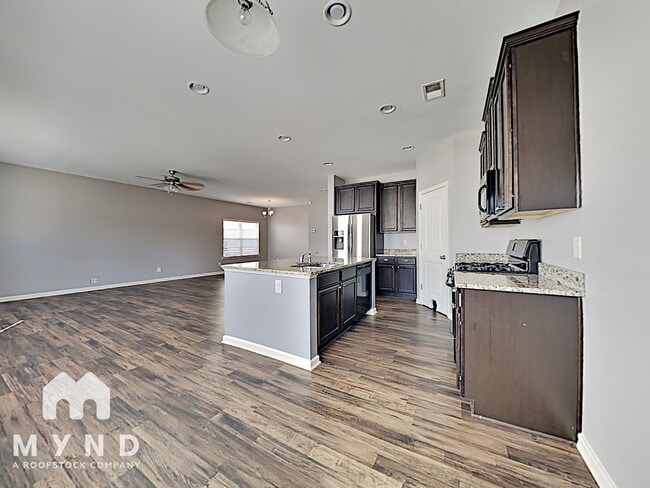 Photo - 280 Hill Crest Cir