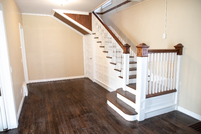 Photo - 617 North St