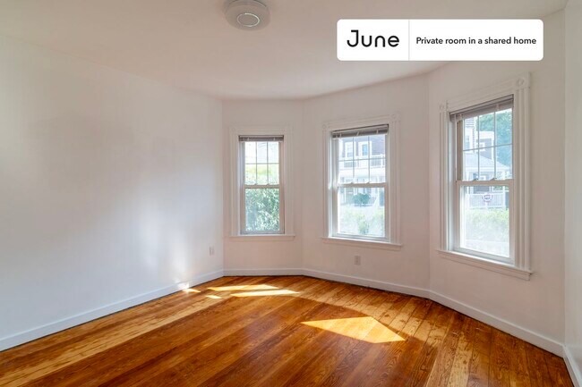 Photo - Room in Shared 4 bed/1 bath home Unidad C