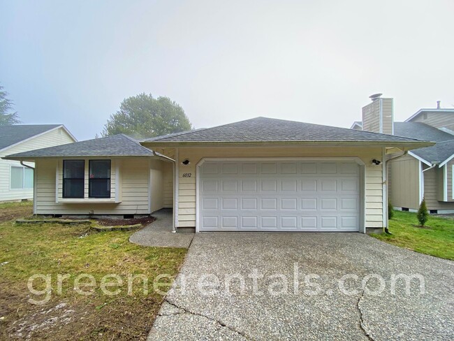 3BR 2BA Rambler in Emerald Hills Community - 3BR 2BA Rambler in Emerald Hills Community House