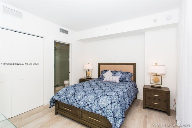Photo - 55 SW 9th St Condo Unit 2903