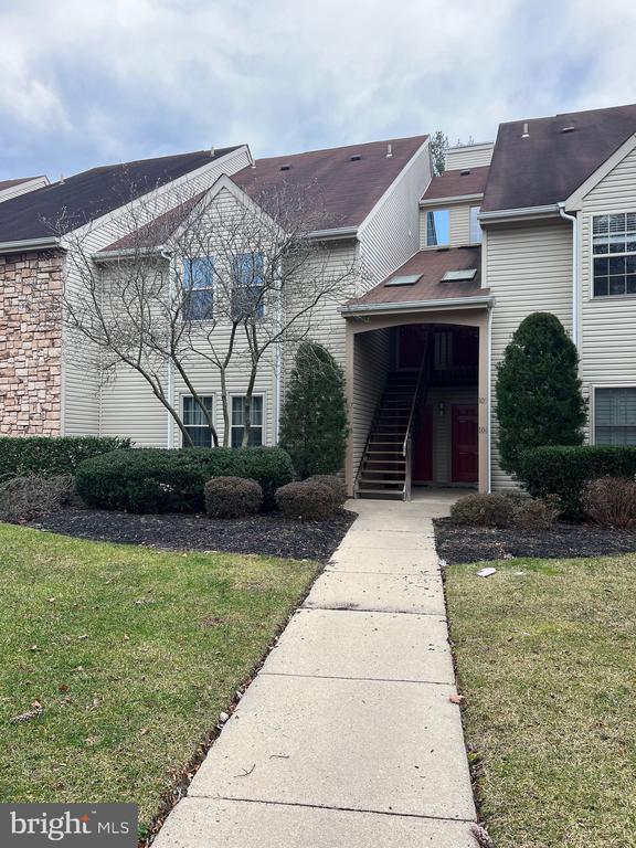 Photo - 107 Tavistock Rd Townhome