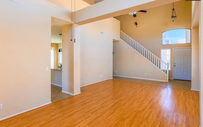 Photo - Three bed and two /half bath North Phoenix