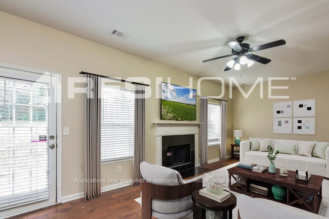 Photo - 3395 Spring Mesa Dr SW