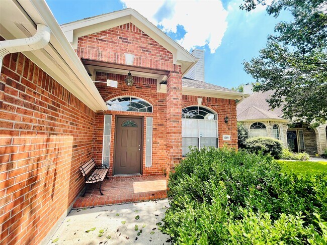 Photo - 1719 Park Forest Dr