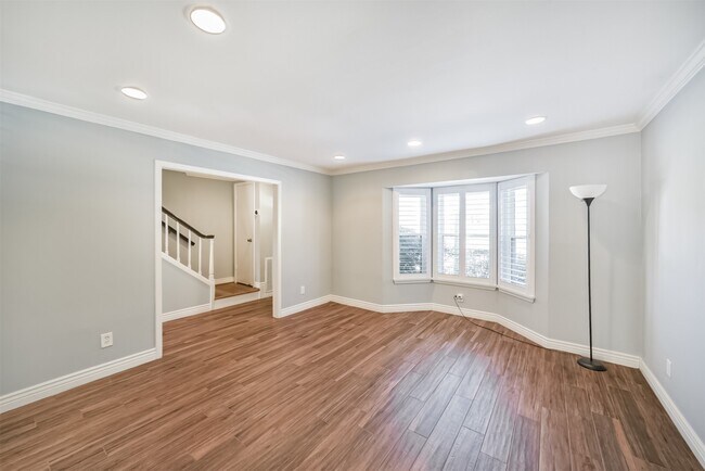 Photo - 4521 Acacia St