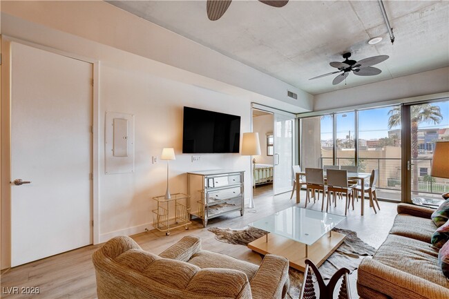 Photo - 353 E Bonneville Ave Unit 233