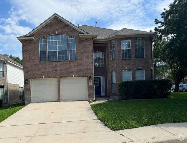 Building Photo - POOL | 4 BEDROOMS UPSTAIRS | LARGE LOFT UP...