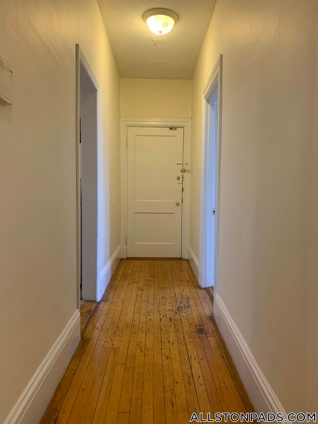 Photo - 441 Cambridge St Unidad 4