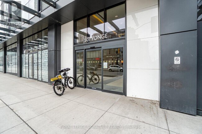 Photo - 501 Yonge St Unité 5204